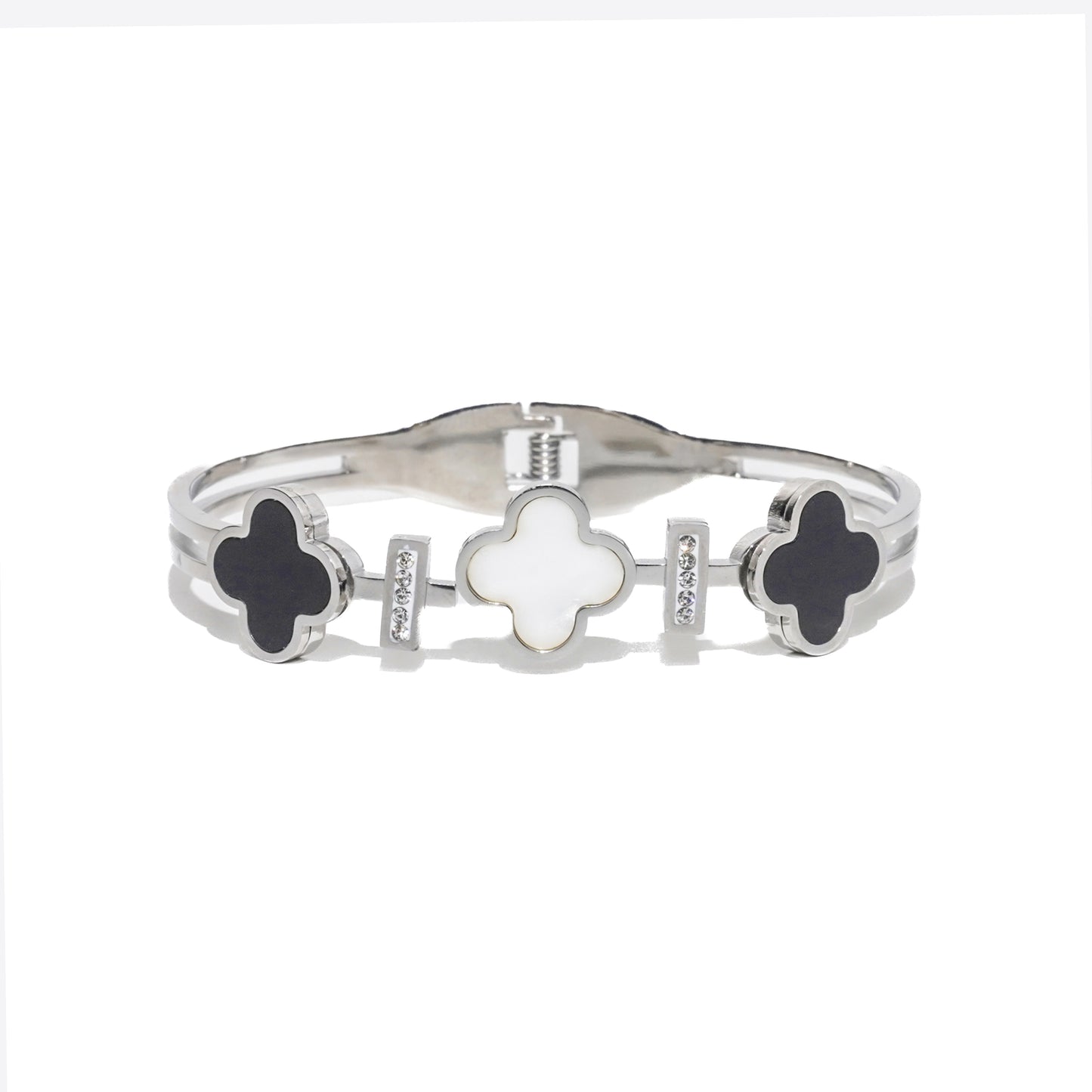 Grace Clover Bangle