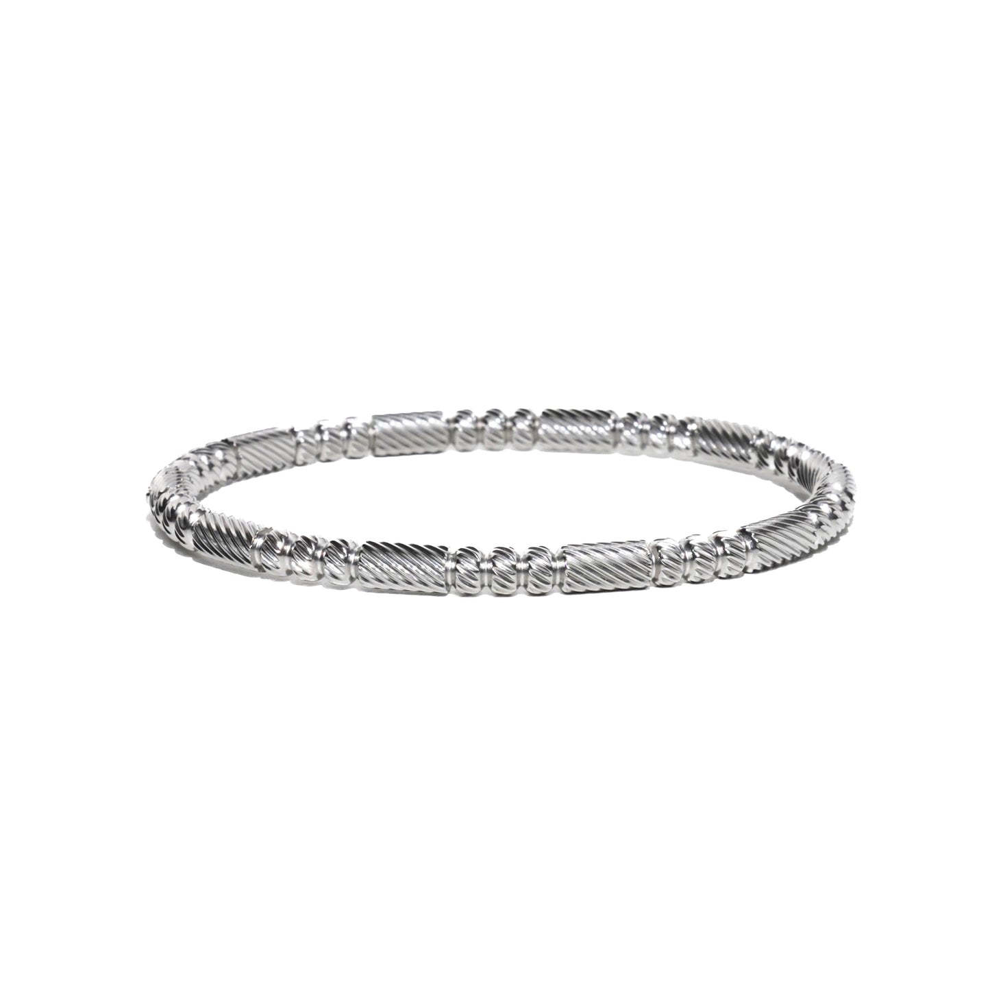 Zeenat Textured Bangle