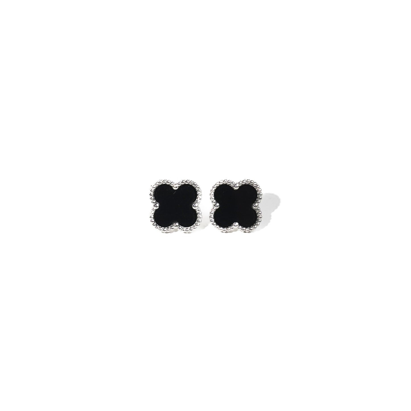 Pendientes de trébol de cuatro hojas de plata