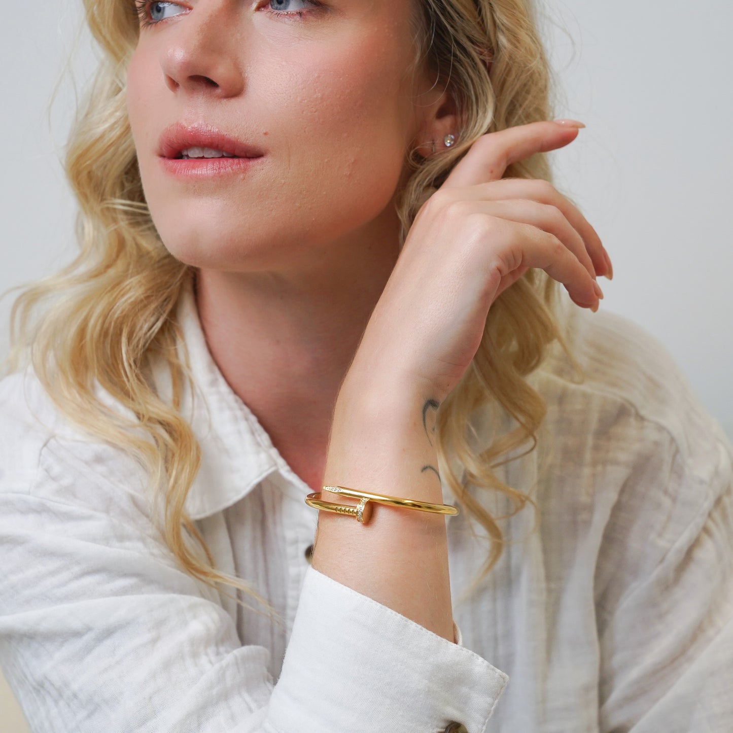 Cora Nail Bangle