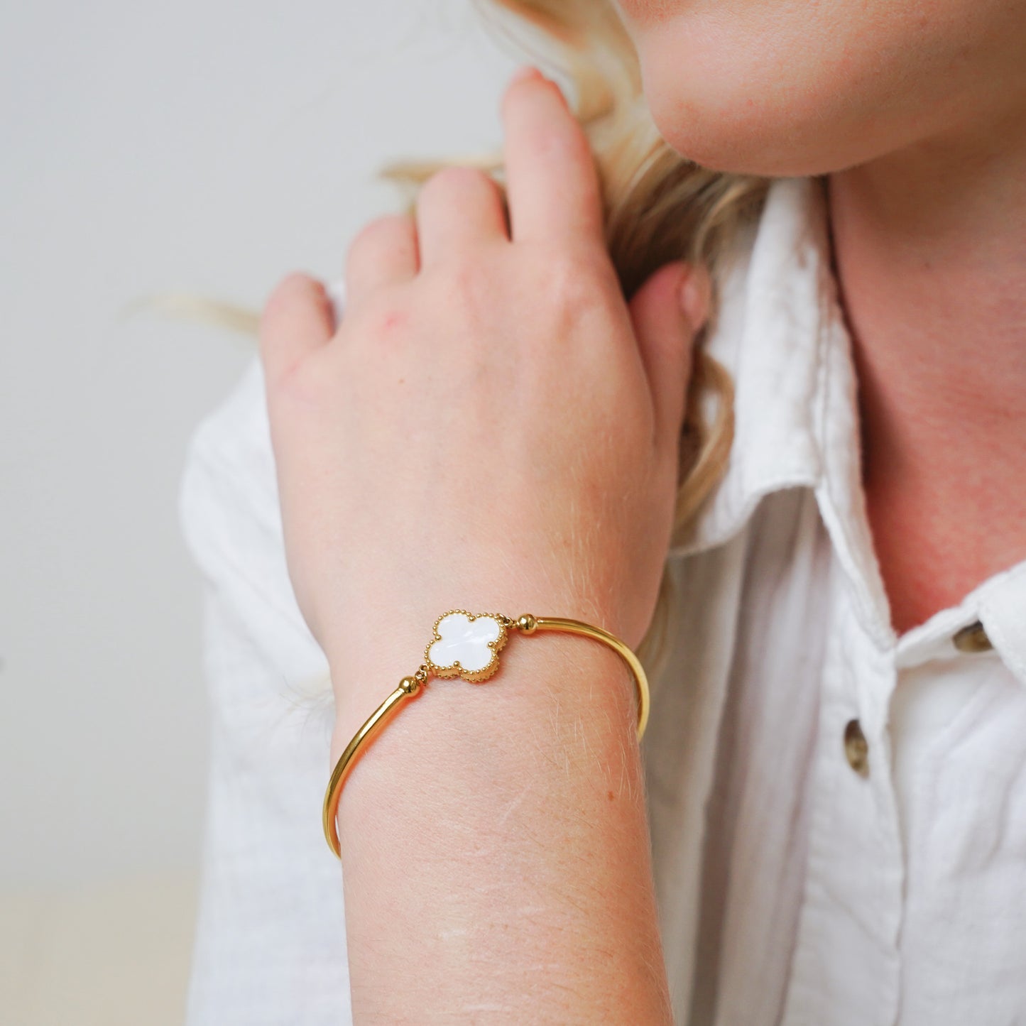 Clover Bangle Bracelet