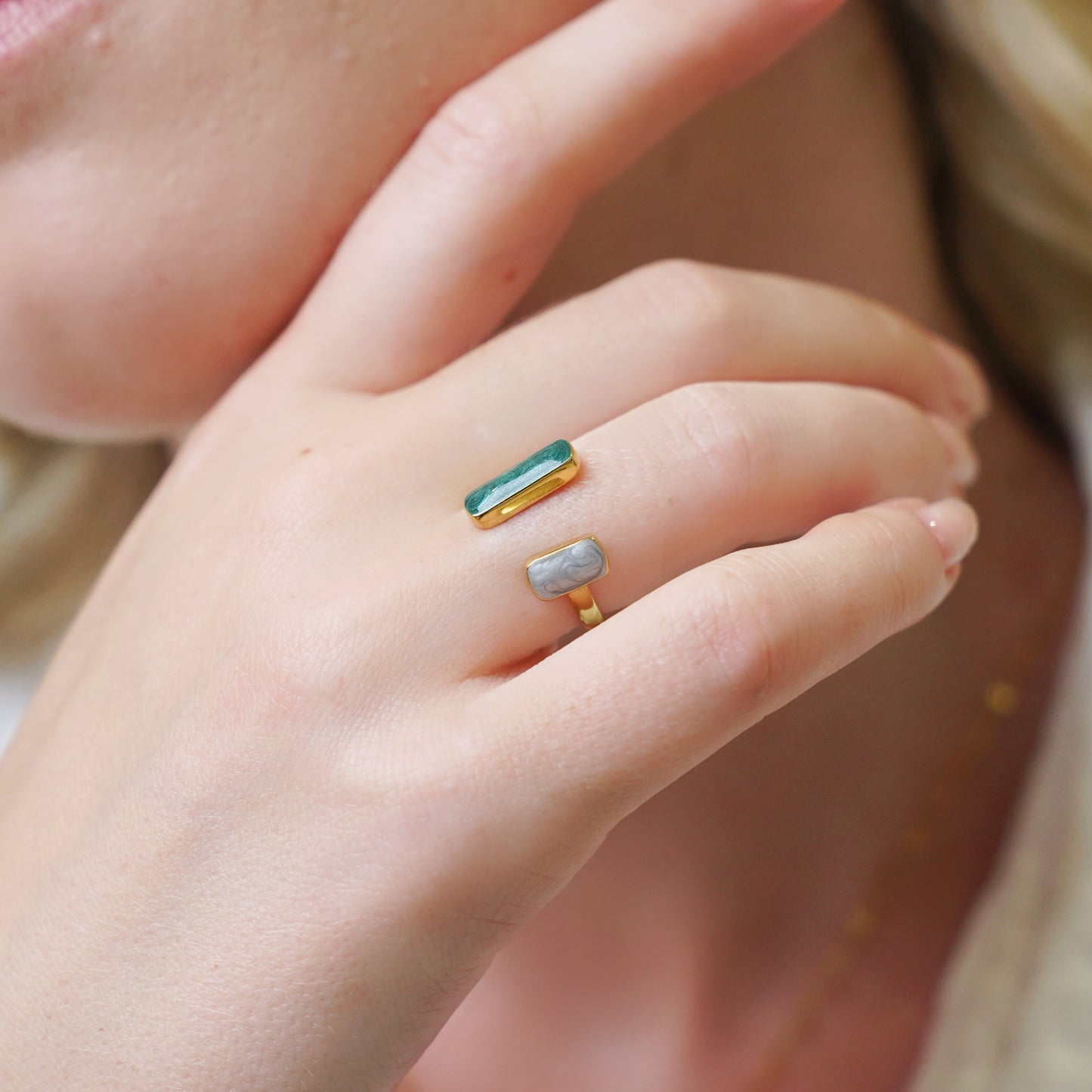 Chloe Emerald Ring