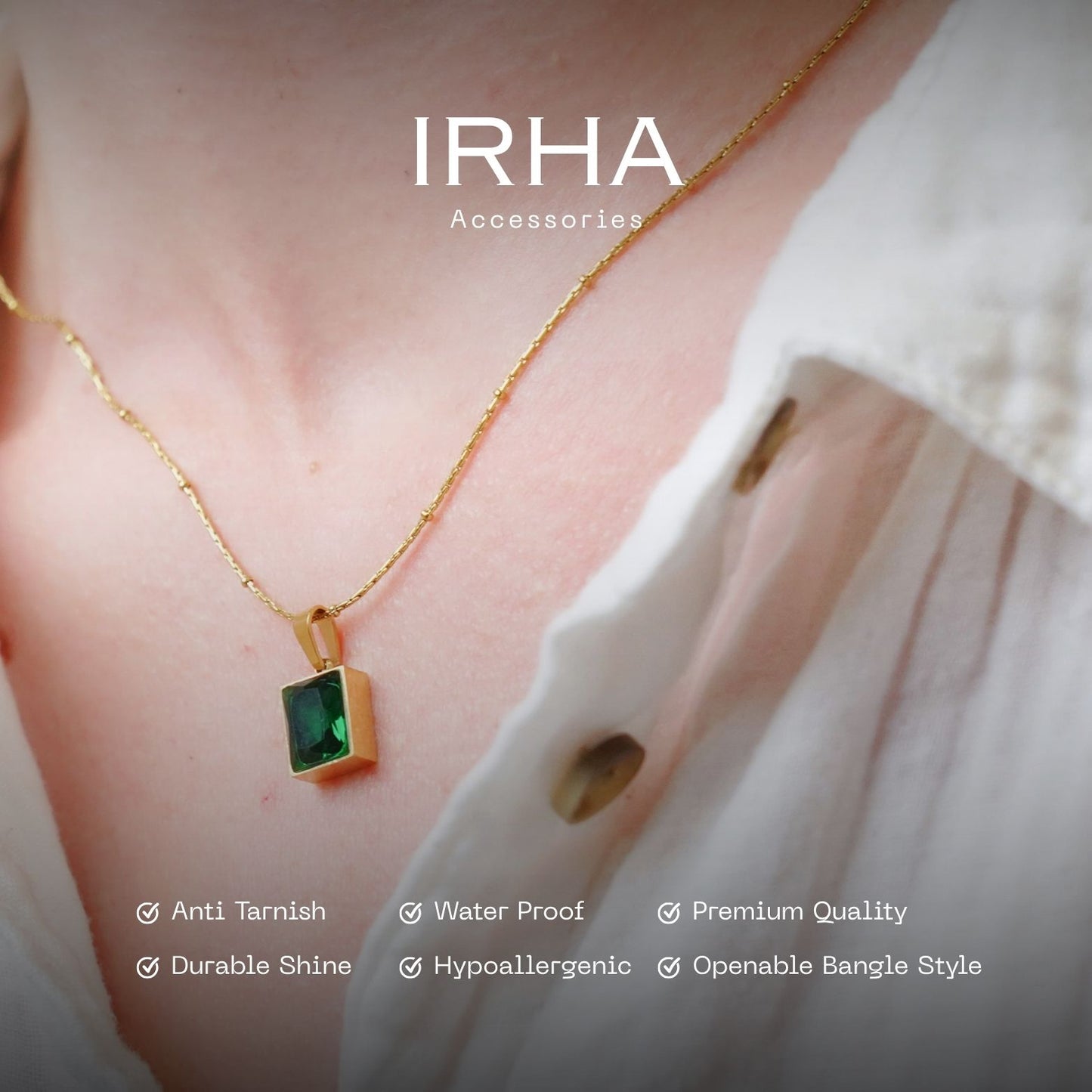 Laila Emerald Stone Necklace