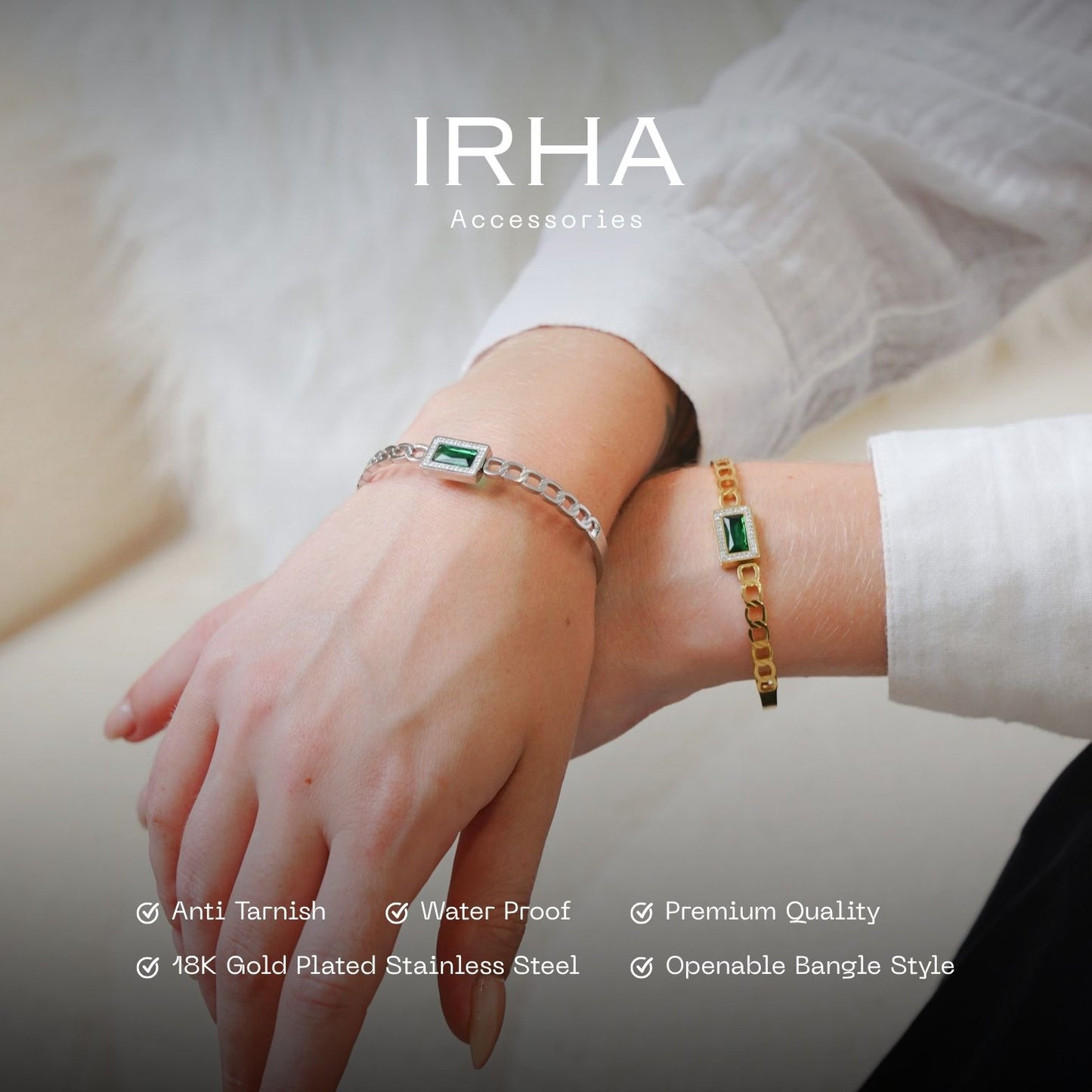 Ani Emerald Bangle