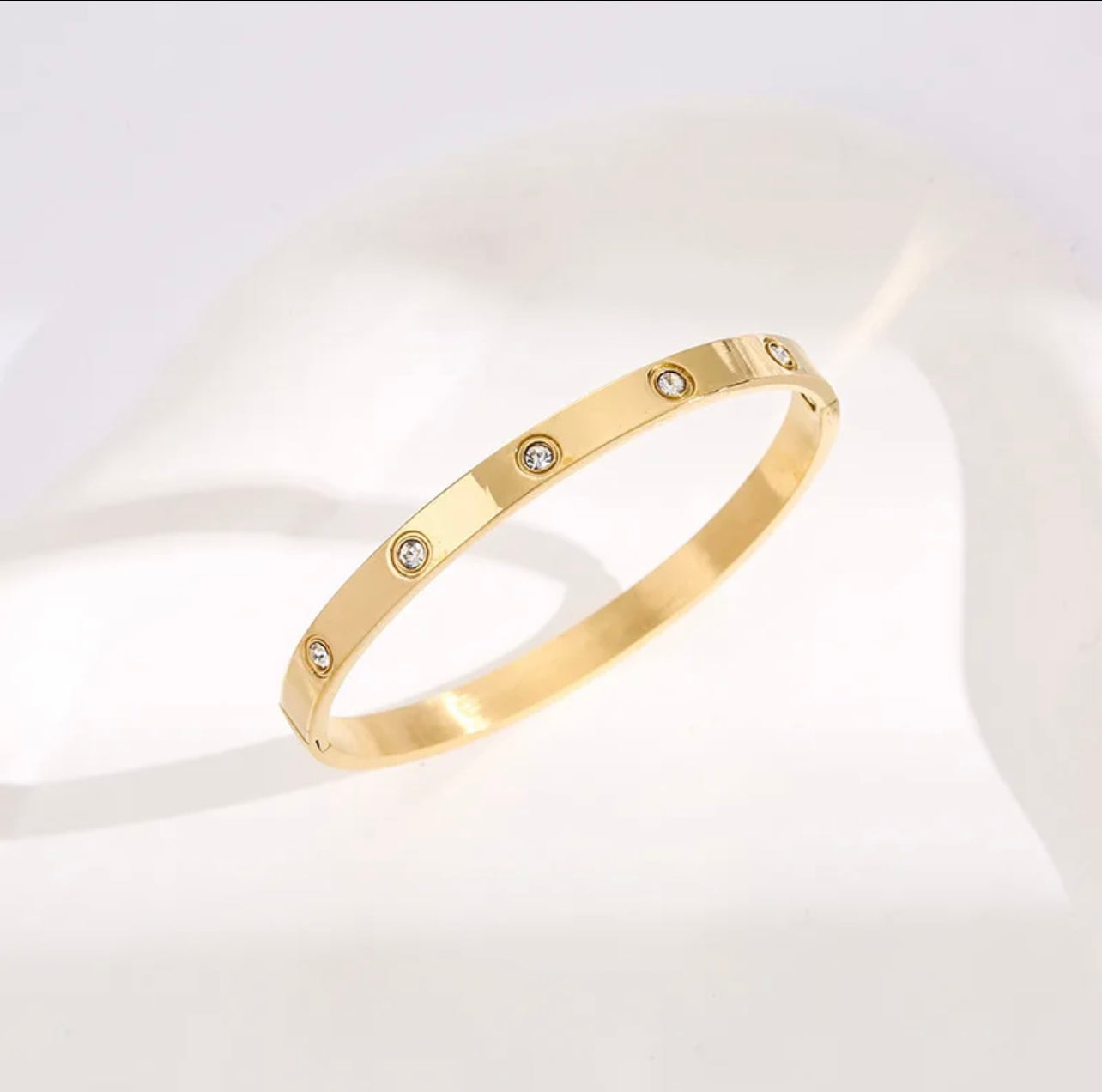 Bracelet jonc en or et diamants