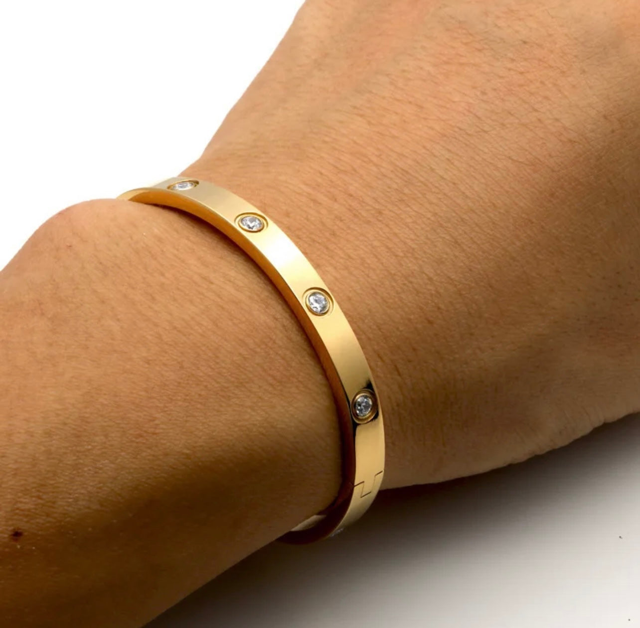 Bracelet jonc en or et diamants