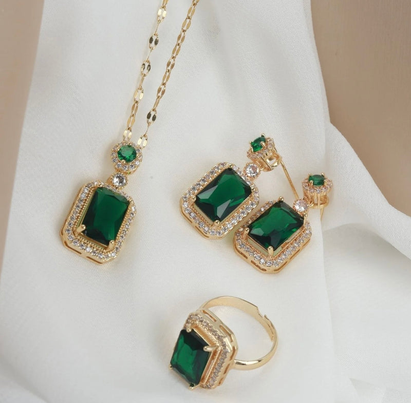 Ani Emerald Necklace