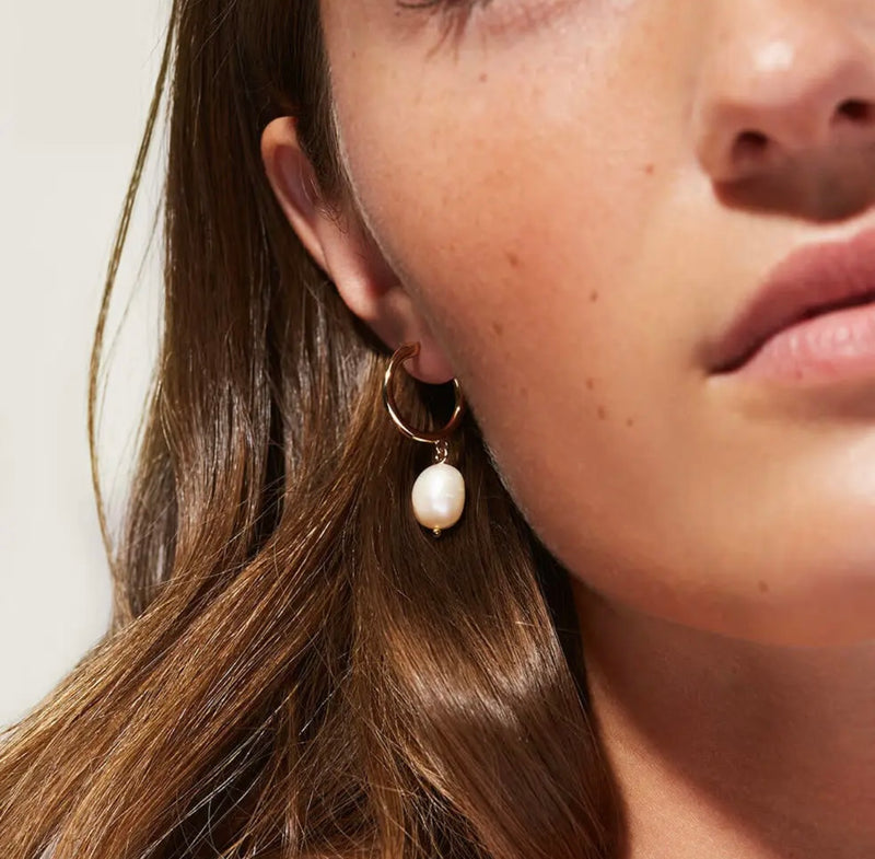 Lana Pearls Earring