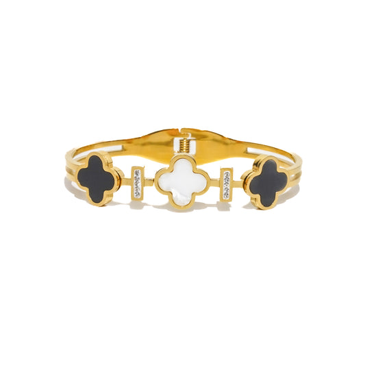 Grace Clover Bangle