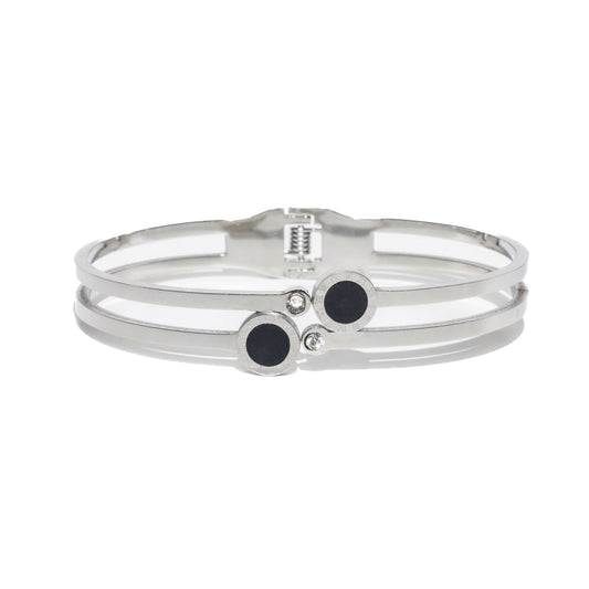Lola Bangle