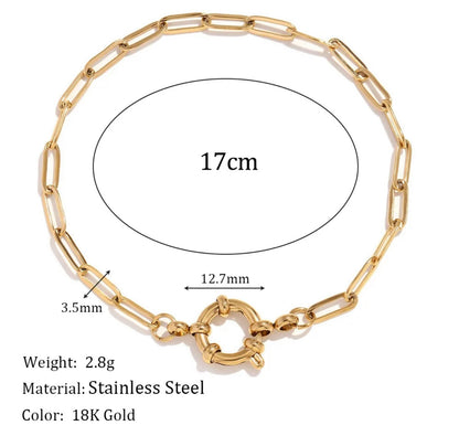 Pulsera minimalista con clip