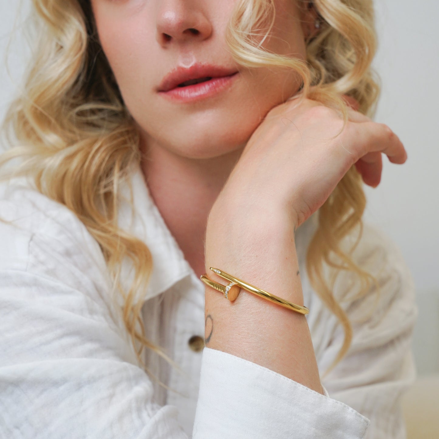 Cora Nail Bangle