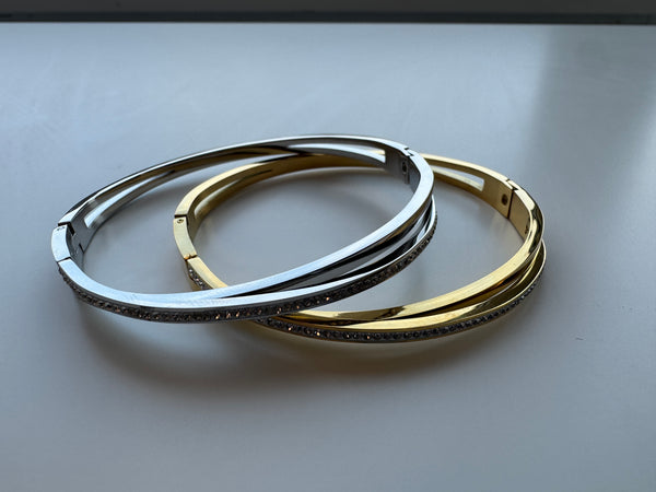 Lune Twisted Bangle