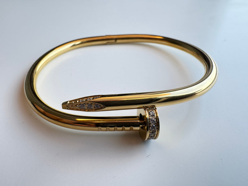 Cora Nail Bangle