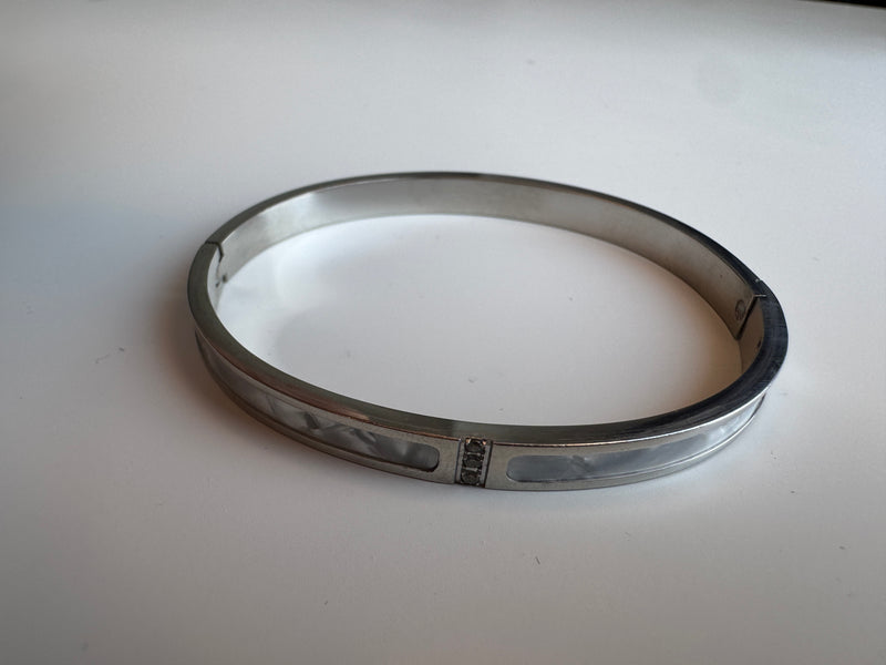Mother Pearl Bangle