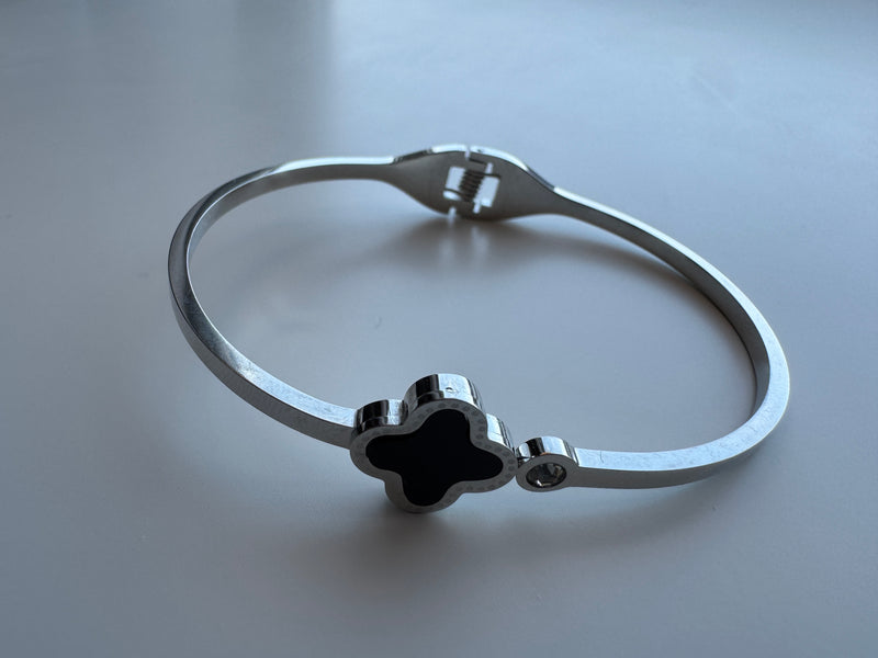 Mia Clover Bangles