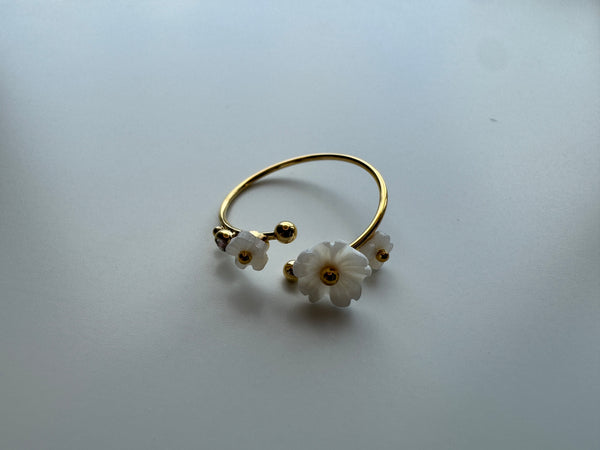 Floral Adjustable ring