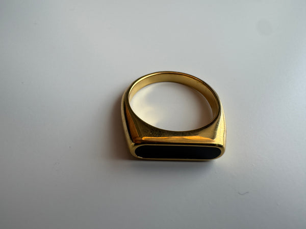 Amelia Statement Ring