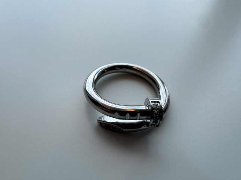 Cora Nail Ring