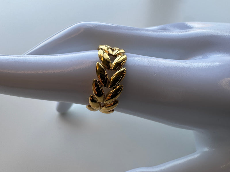 Feather Chuncky Ring