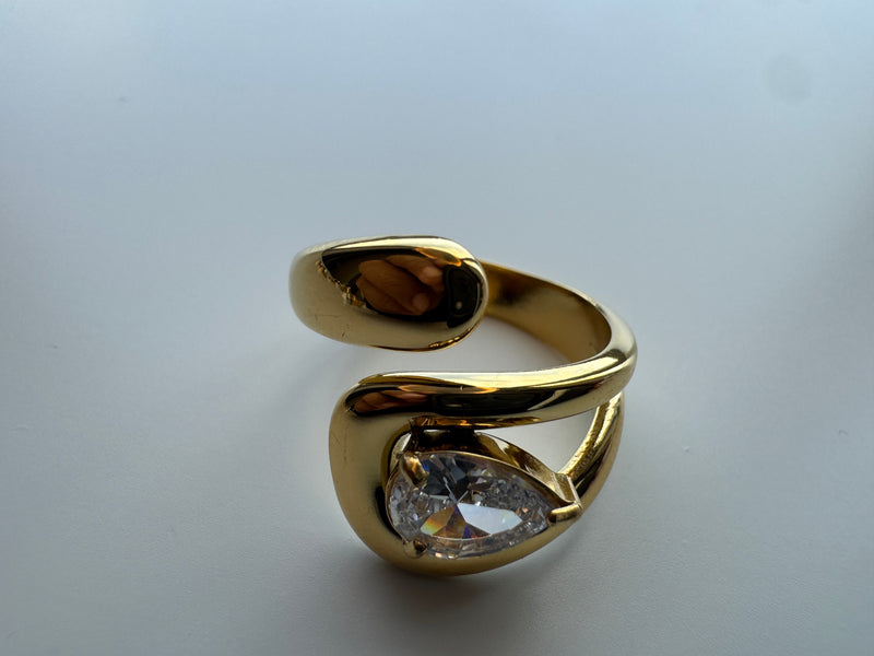 Nuri Chunky diamond Ring