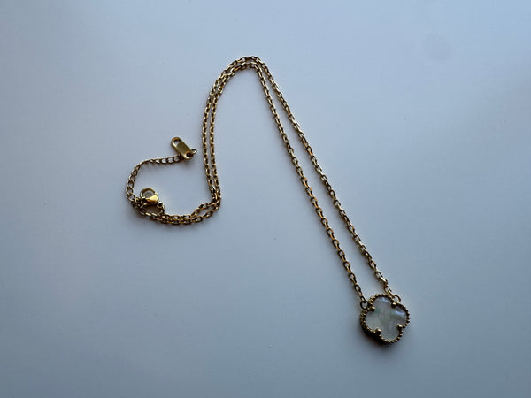Hope Four Clover Necklace (Black)