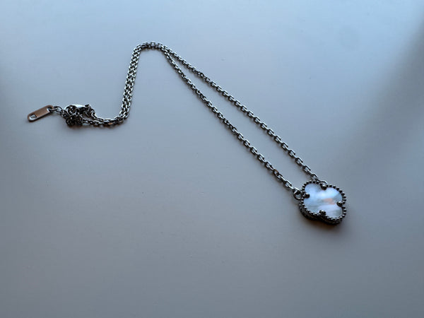 Hope Four Clover Necklace (Silver)