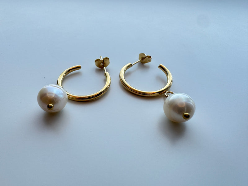 Lana Pearls Earring