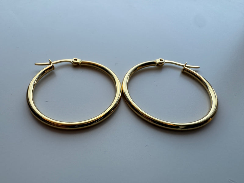 Plain Hoops