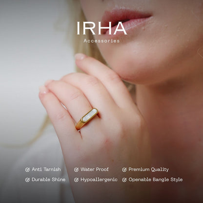 Amelia Statement Ring