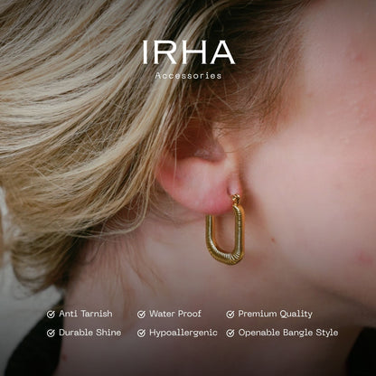 Mia Square Hoops