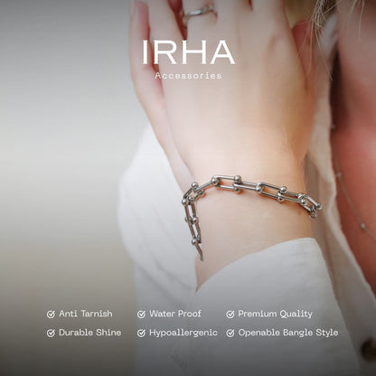 Gold Link Bracelet